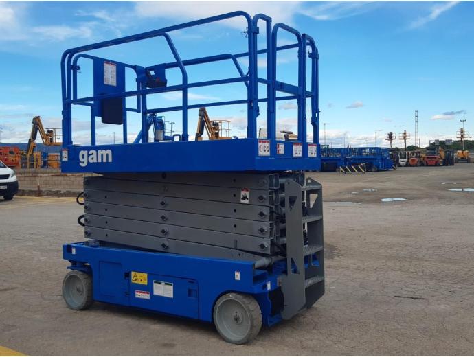 GENIE GS-4047, 14M Electric Scissor Platform