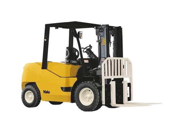 Yale GP45UX : Empilhador Diesel de 4.2 M com tração dianteira : GAM Online