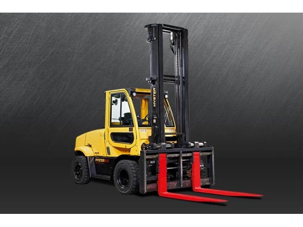 Hyster J8.0XNSL : Empilhador elétrico frontal de 5.9 M : GAM Online