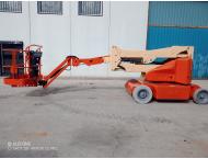 2006 JLG E400AJP