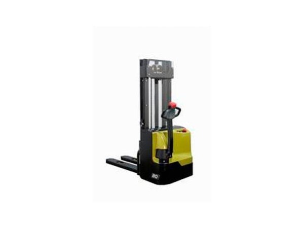Empilhador Clark WSXD 20
