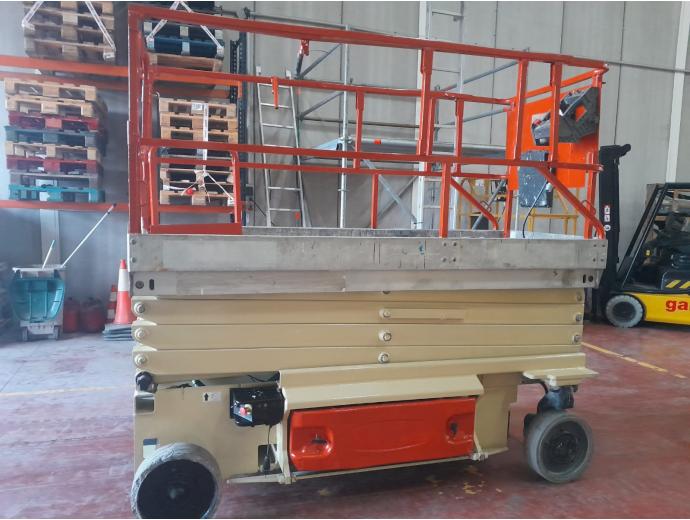 JLG 2005 3246 DE