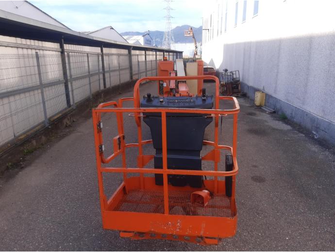 2006 JLG E300AJP