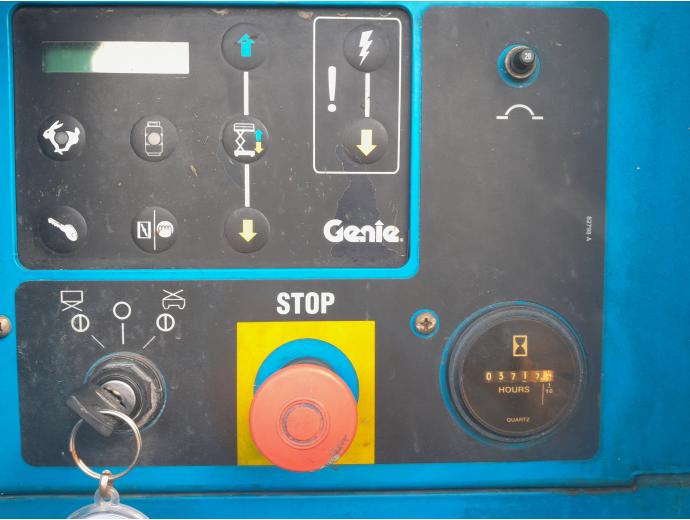 2007 GENIE GS-3384 RT