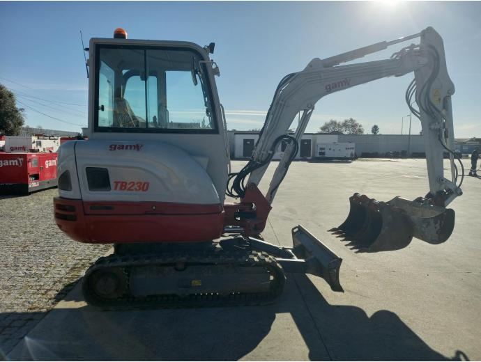 2020 TAKEUCHI TB230