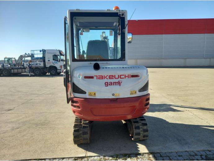 2020 TAKEUCHI TB230