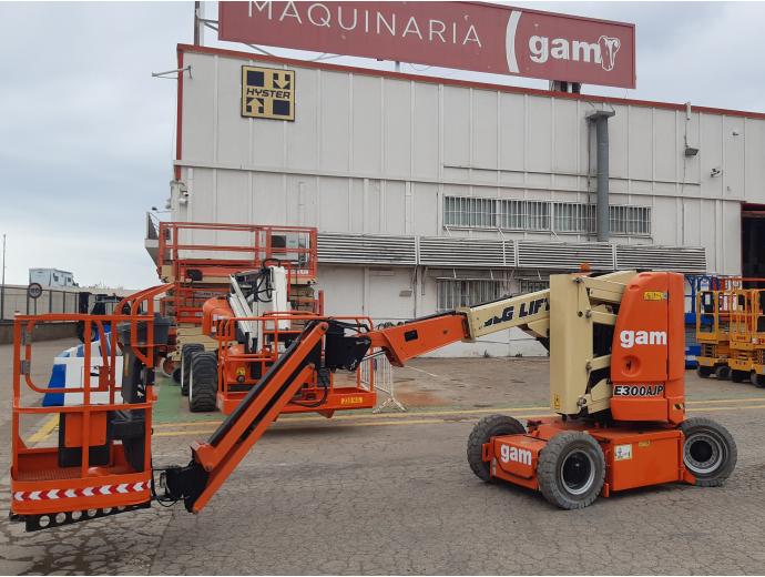 2014 JLG E300AJP