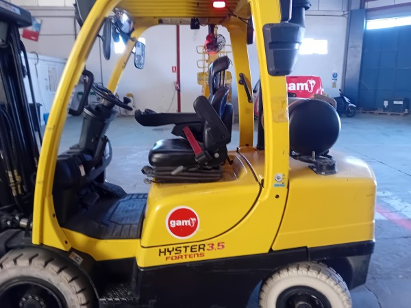 2019 HYSTER H3.5FT