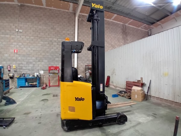2019 YALE MR14