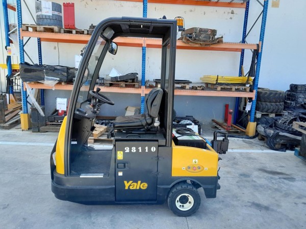 2020 YALE MT70