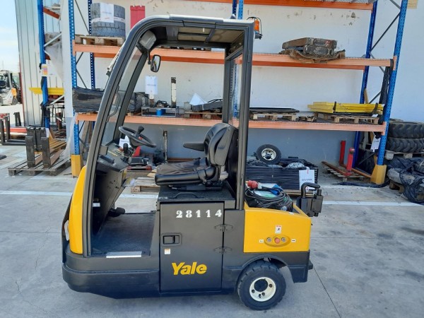 2020 YALE MT70