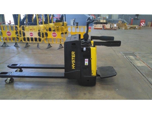 HYSTER P2.0S FBW : 2000 kg driver mounted electric pallet truck : GAM Online
